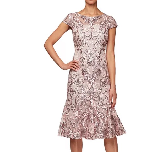 Alex Evenings Dresses & Skirts - NWT gorgeous evening dress (video included)